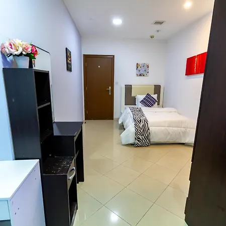 Spacious Rooms For Girls In Marina Dubai فتيات فقط Екстер'єр фото