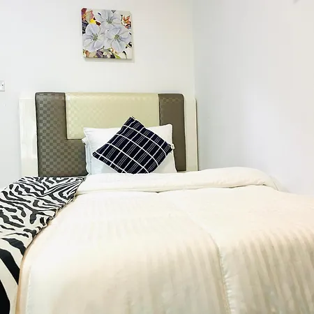 Spacious Rooms For Girls In Marina Dubai فتيات فقط Екстер'єр фото