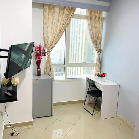 Spacious Rooms For Girls In Marina Dubai فتيات فقط Екстер'єр фото