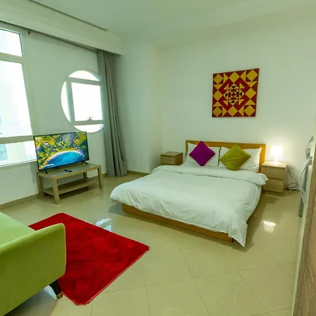 Spacious Rooms For Girls In Marina Dubai فتيات فقط Екстер'єр фото