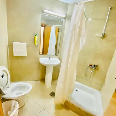 Spacious Rooms For Girls In Marina Dubai فتيات فقط Екстер'єр фото