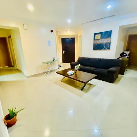Spacious Rooms For Girls In Marina Dubai فتيات فقط Екстер'єр фото