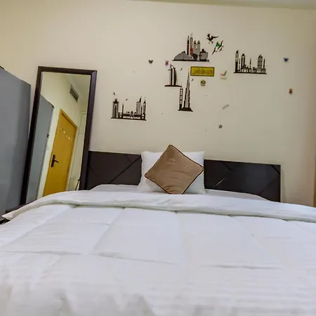 Spacious Rooms For Girls In Marina Dubai فتيات فقط Екстер'єр фото