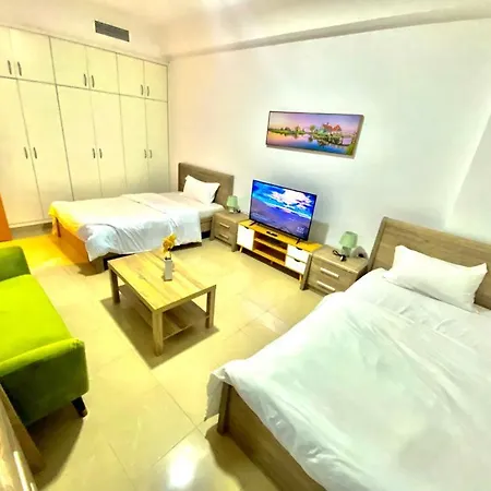 Spacious Rooms For Girls In Marina Dubai فتيات فقط Екстер'єр фото