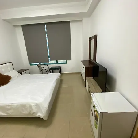 Spacious Rooms For Girls In Marina Dubai فتيات فقط Екстер'єр фото