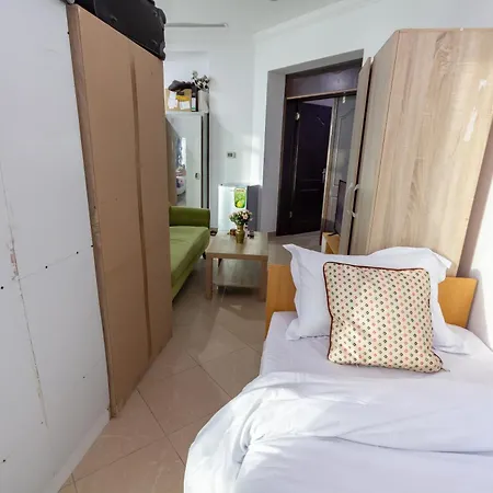 Spacious Rooms For Girls In Marina Dubai فتيات فقط Екстер'єр фото