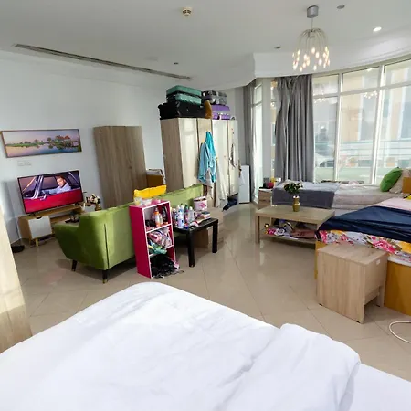 Spacious Rooms For Girls In Marina Dubai فتيات فقط Екстер'єр фото