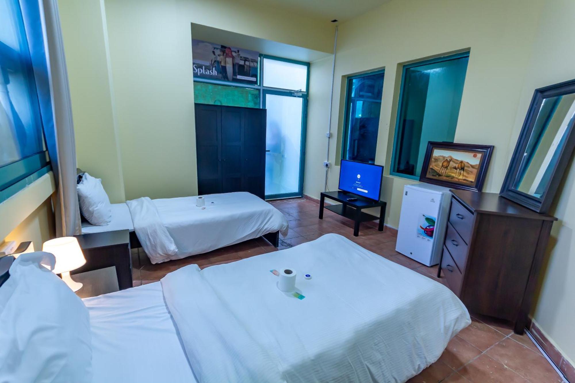 Spacious For Girls In Marina فتيات فقط Appartamento *