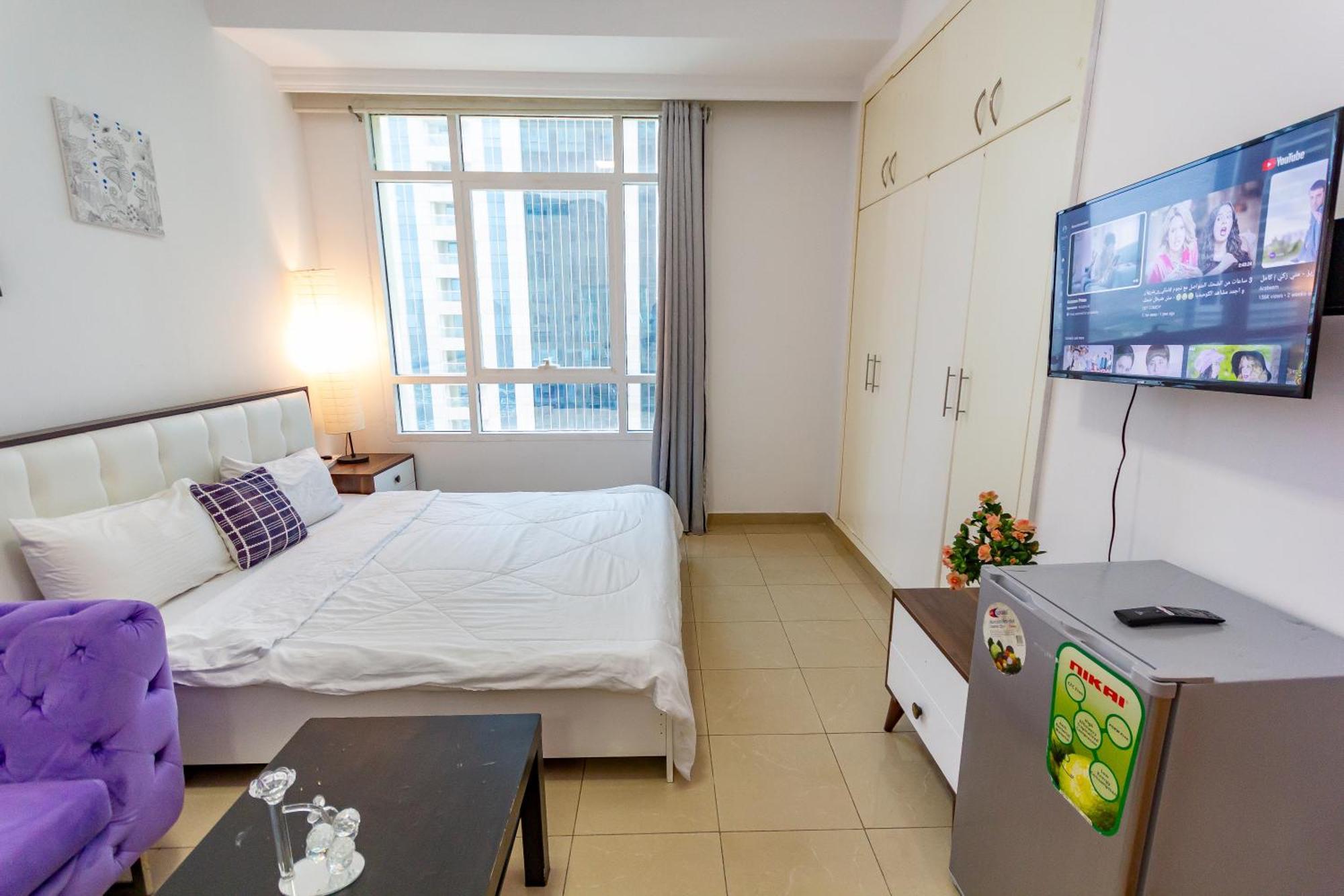 Spacious For Girls In Marina فتيات فقط Appartamento Dubai