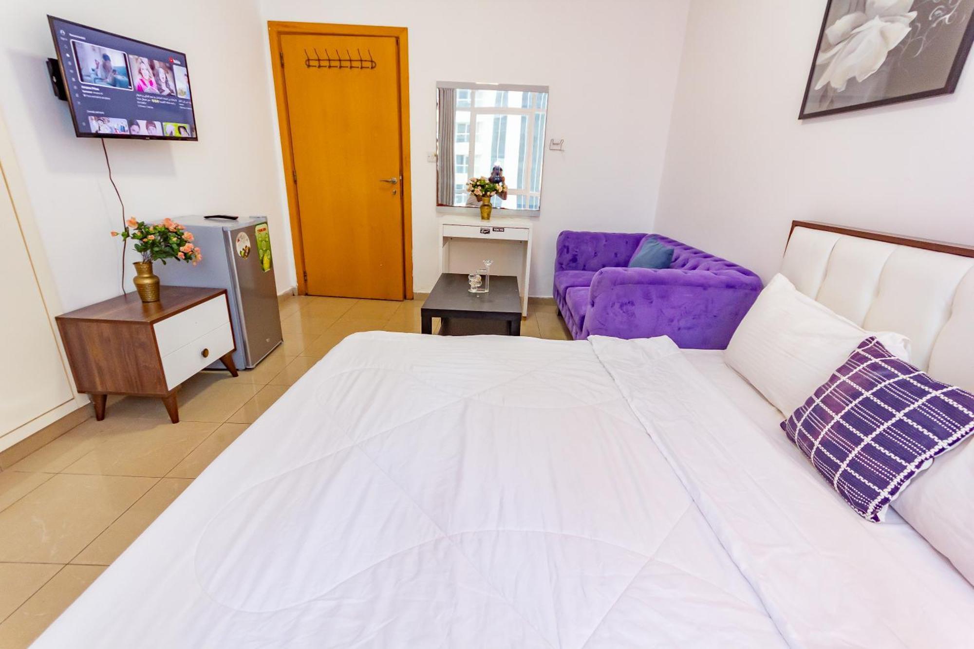 Spacious For Girls In Marina فتيات فقط Appartamento
