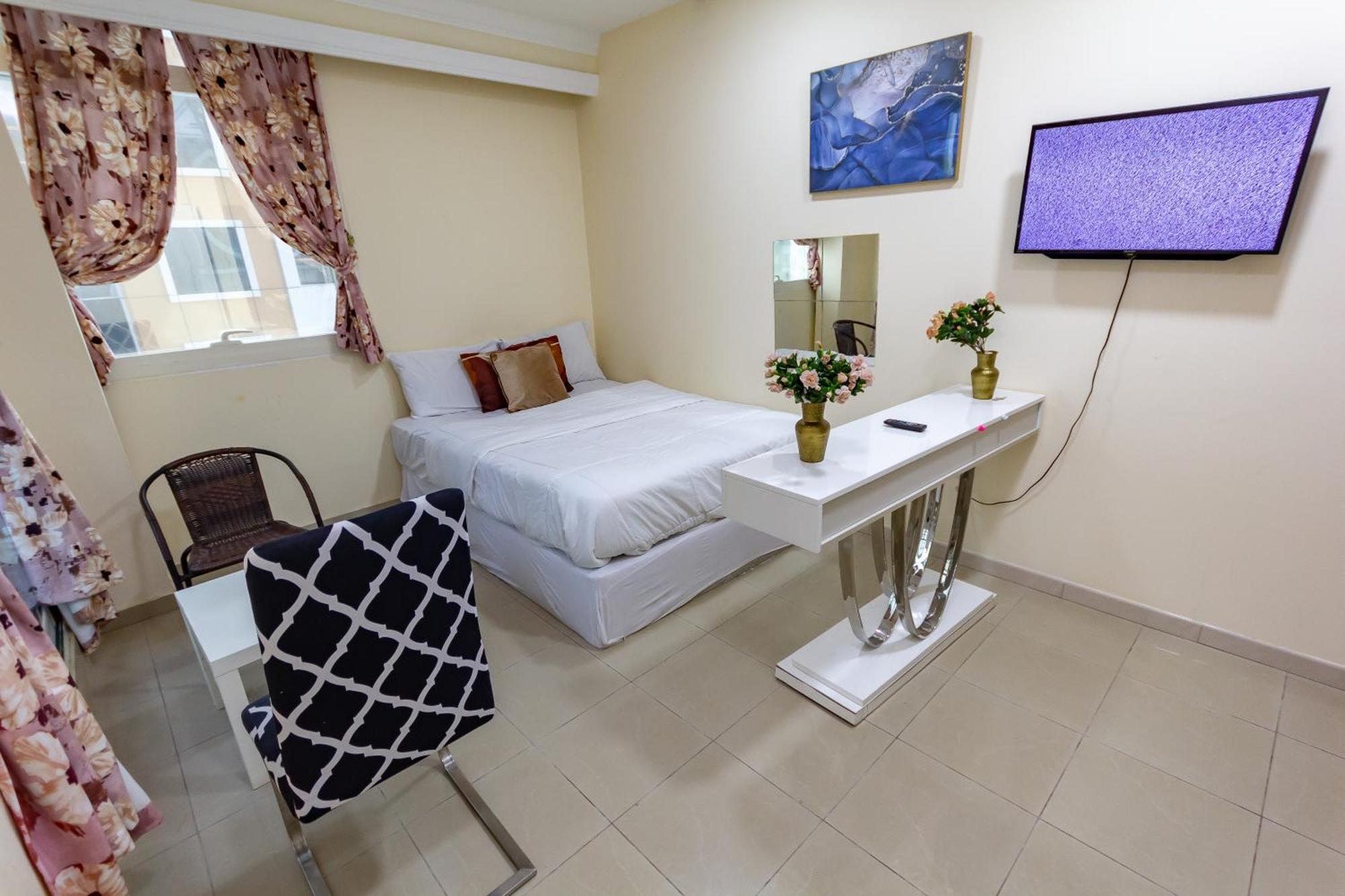 Spacious For Girls In Marina فتيات فقط Appartamento *